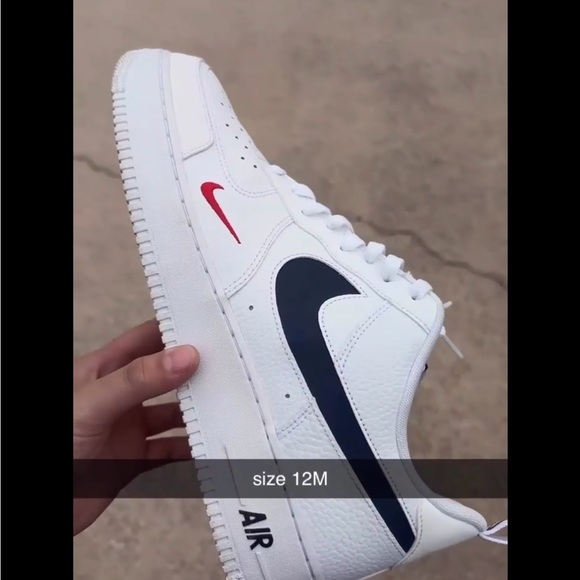 Nike Air Force 1 LV8 \\'Patriots\\'